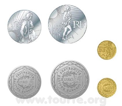 Photo Nouvelles pièces de 5, 15, 100 euros