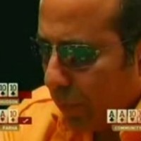 Sam Farha - Oliver Hudson, première main des WSOP 2005