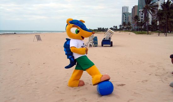Mascotte Coupe du Monde 2014 sur la plage