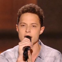 Raphaël chante This Love de Maroon 5.  , The Voice 2016
